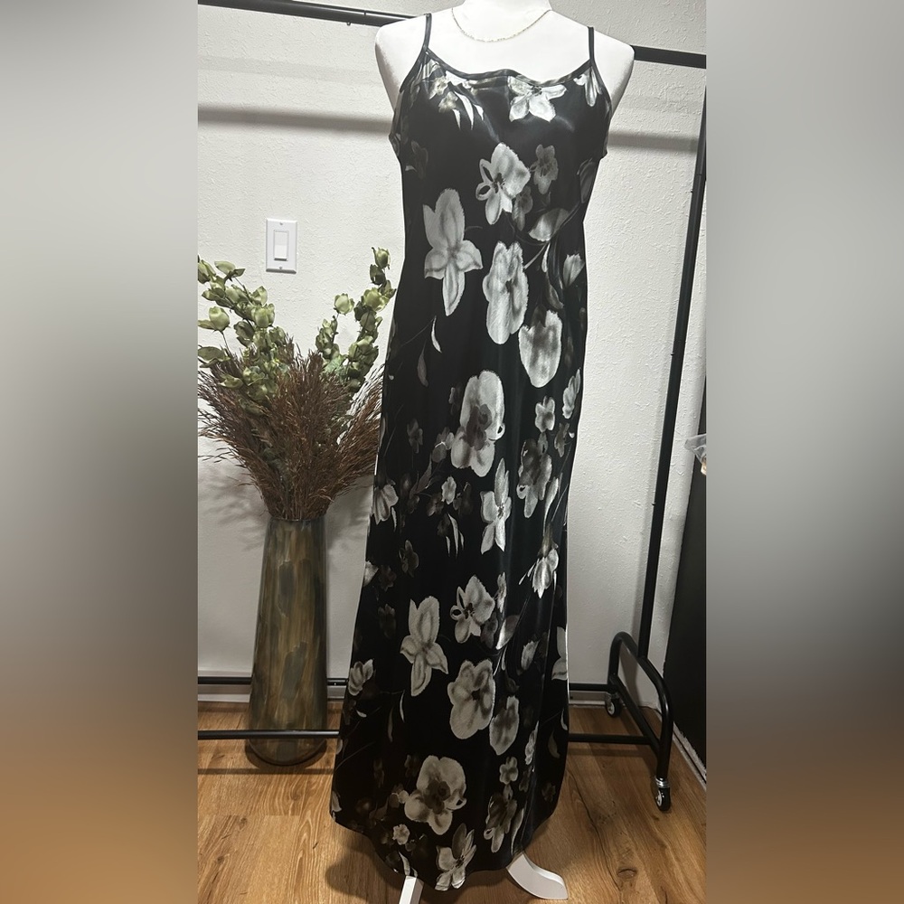 JÁLATE Floral Satin Slip Dress size 7